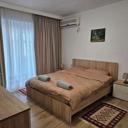 Alan Apartments 4 Myslym Shyri Tirana Buitenkant foto